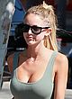 Kaitlynn Carter showing big boobs in belly top pics