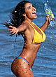 Bruna Tuna showing her curvy bikini body pics