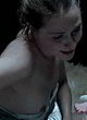 Evan Rachel Wood shows her small breasts pics