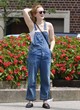 Sadie Sink wows in denim overalls pics
