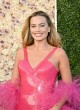 Margot Robbie stuns in a vibrant pink gown pics