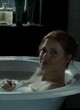Amy Adams flashes boobs in bathtub pics