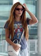 Shakira rocks a casual look at airport pics