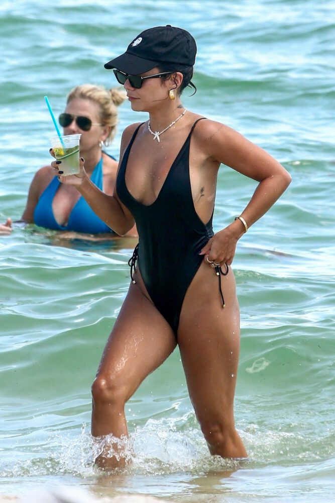 Vanessa Hudgens Gorgeous Boobs and Ass in a Black Swimsuit on a Beach in Miami pics