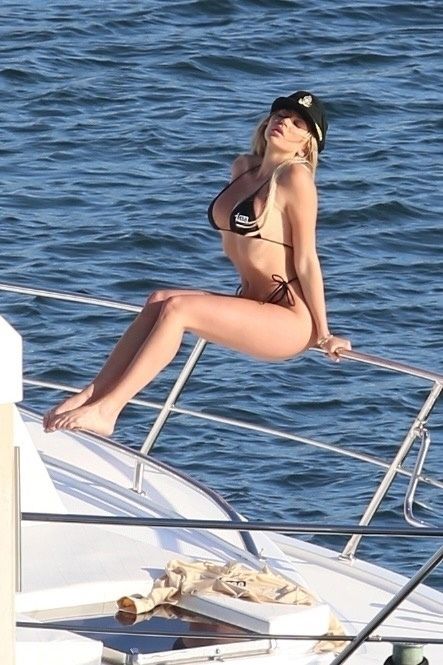 Khloe Terae Fantastic Body in a Sexy Bikini Photoshoot in Marina Del Rey pics