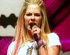Avril Lavigne shows off her skater ass videos