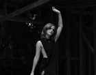 Emma Watson dancing in black dress naked clips