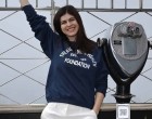 Alexandra Daddario stuns in casual outfit naked clips